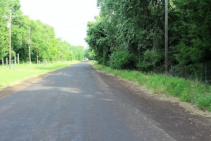 12789 E County Road 112 Centerville, TX 75833