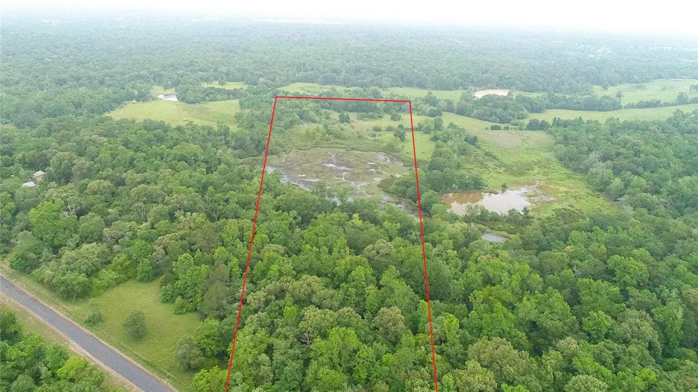 12789 E County Road 112 Centerville, TX 75833