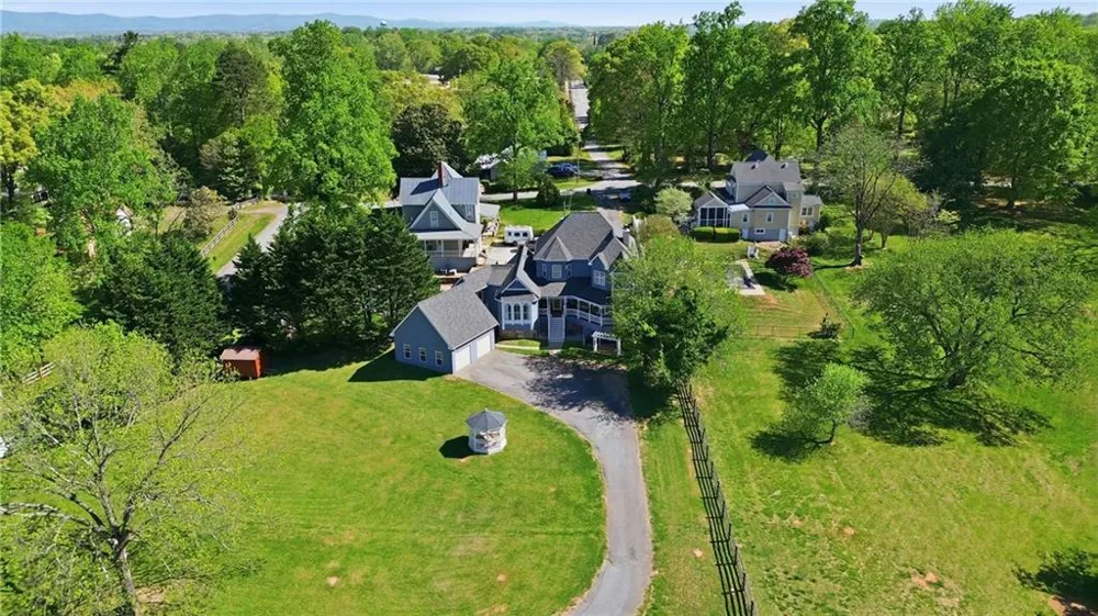 1910 Hancock Road Demorest, GA 30535