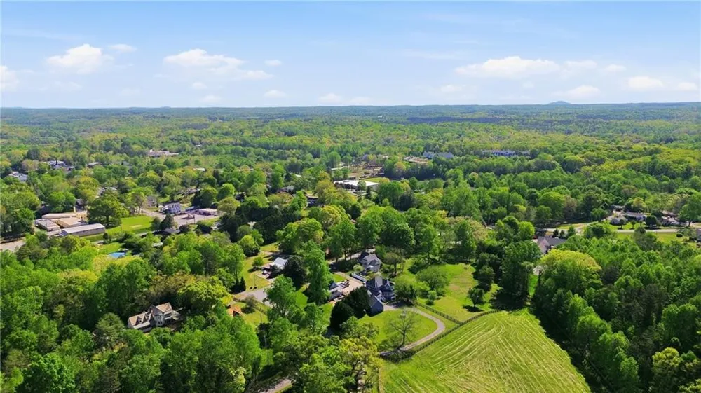 1910 Hancock Road Demorest, GA 30535