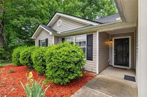466 Raymond Drive
