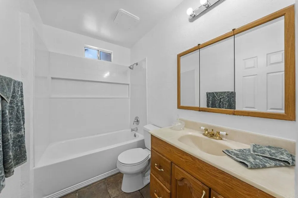 30265 Miller Road Valley Center, CA 92082