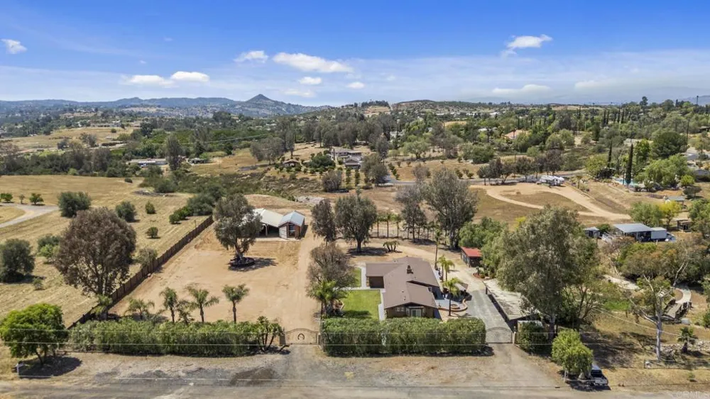 30265 Miller Road Valley Center, CA 92082
