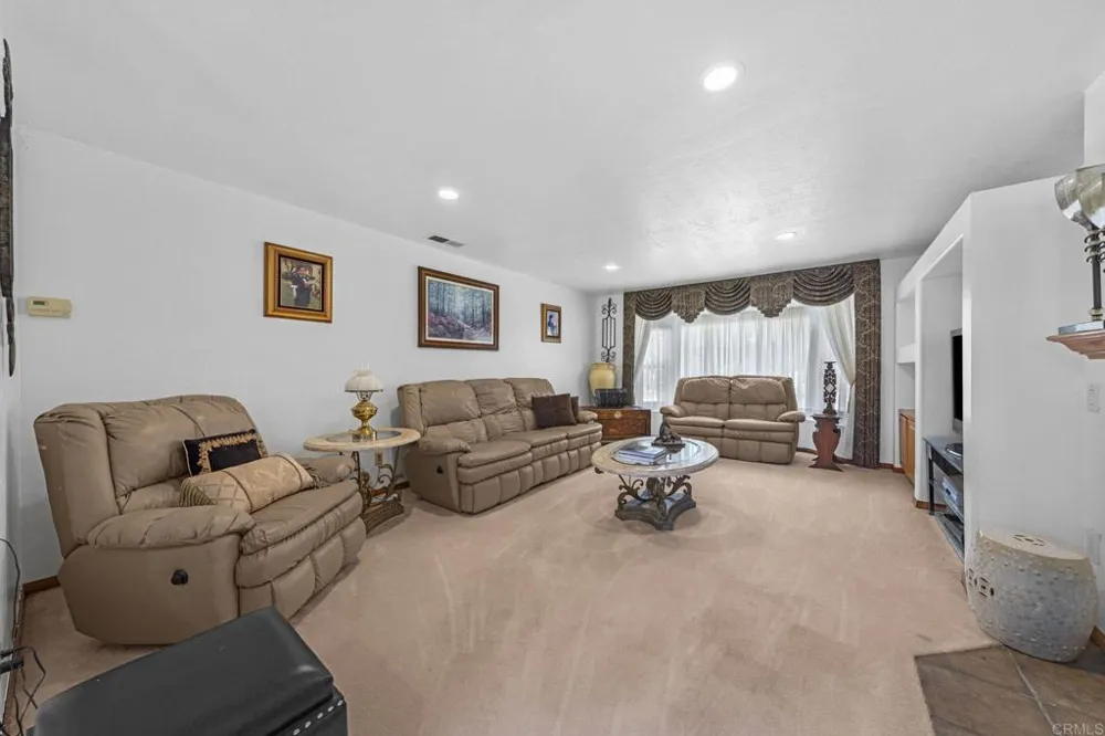 30265 Miller Road Valley Center, CA 92082