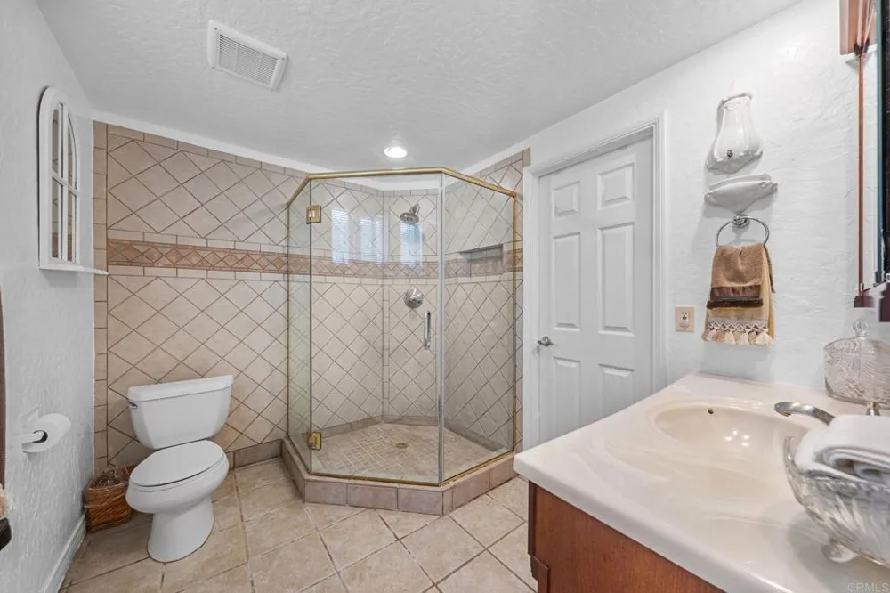 30265 Miller Road Valley Center, CA 92082