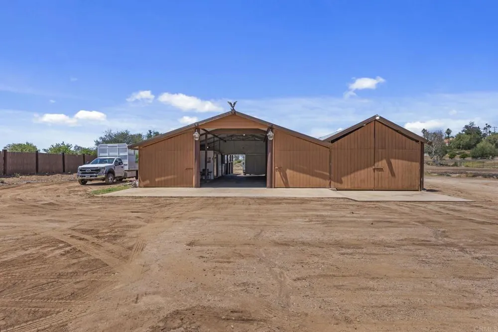 30265 Miller Road Valley Center, CA 92082