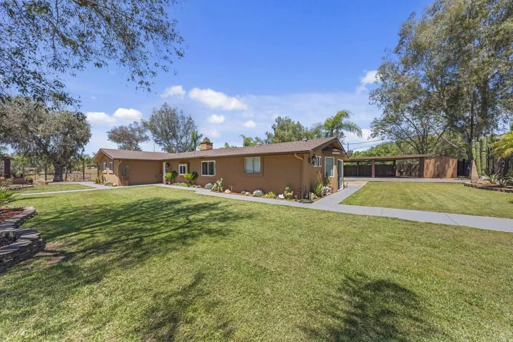 30265 Miller Road Valley Center, CA 92082