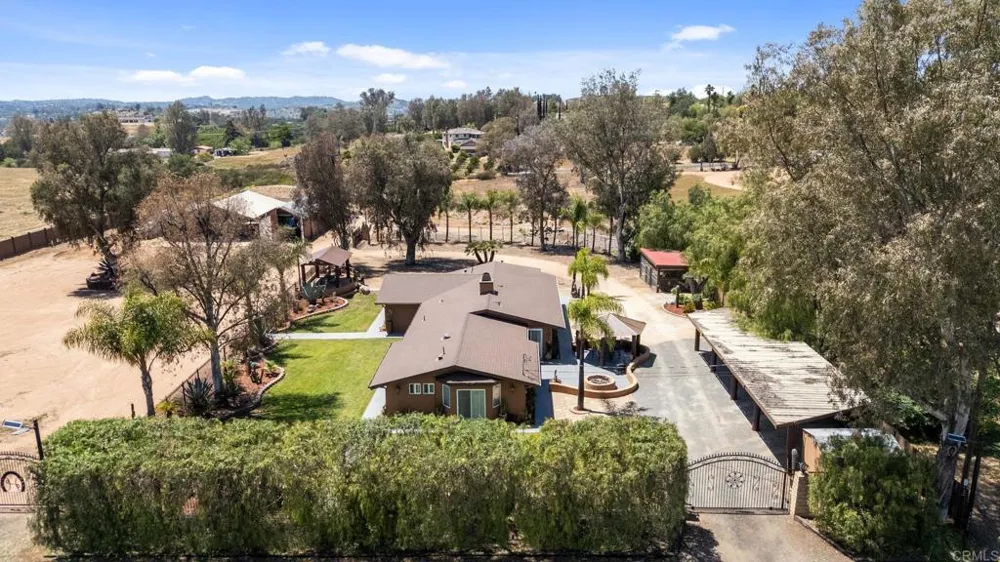 30265 Miller Road Valley Center, CA 92082