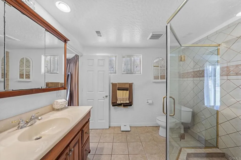 30265 Miller Road Valley Center, CA 92082