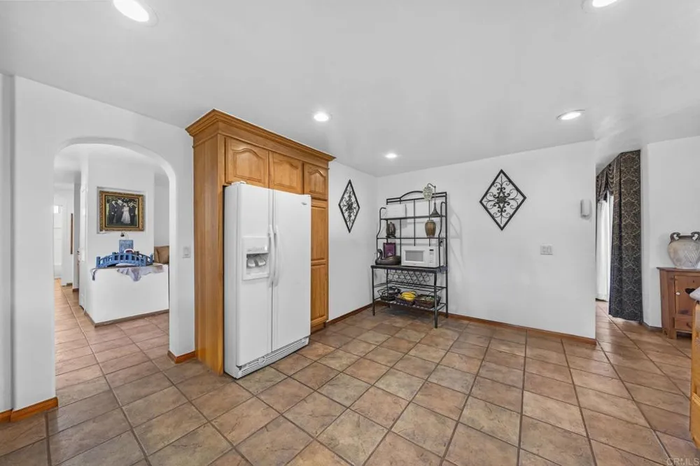 30265 Miller Road Valley Center, CA 92082