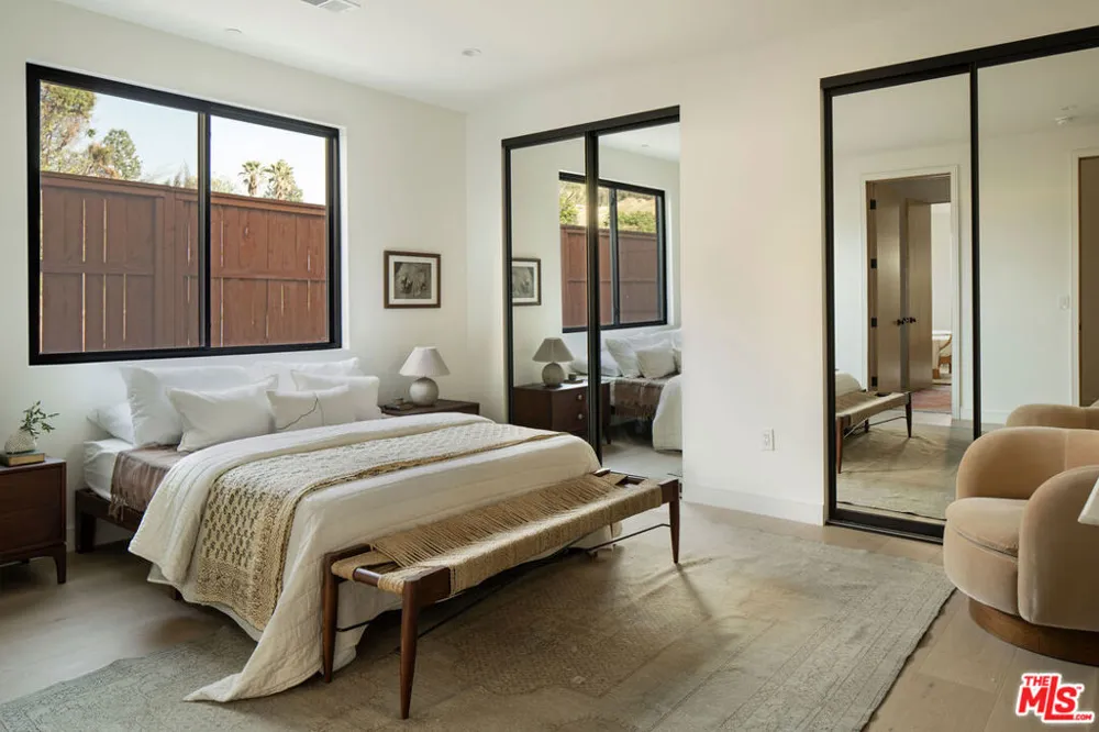 3458 Monterosa Drive Altadena, CA 91001