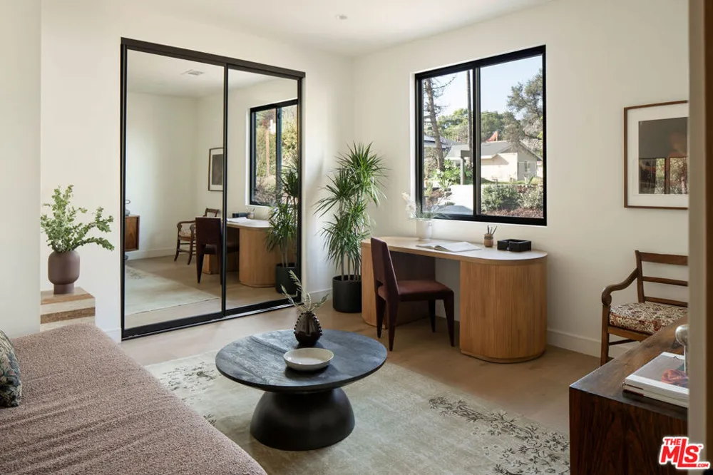 3458 Monterosa Drive Altadena, CA 91001