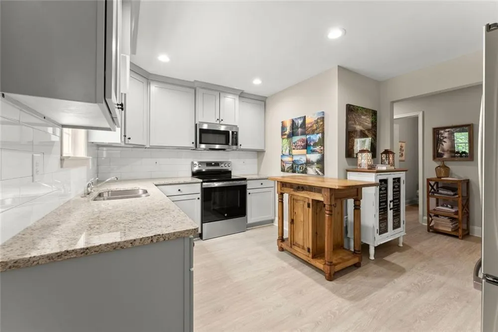 5931 Gailey Drive Clermont, GA 30527