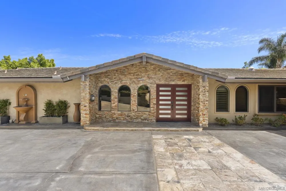 6387 Dwane Ave San Diego, CA 92120