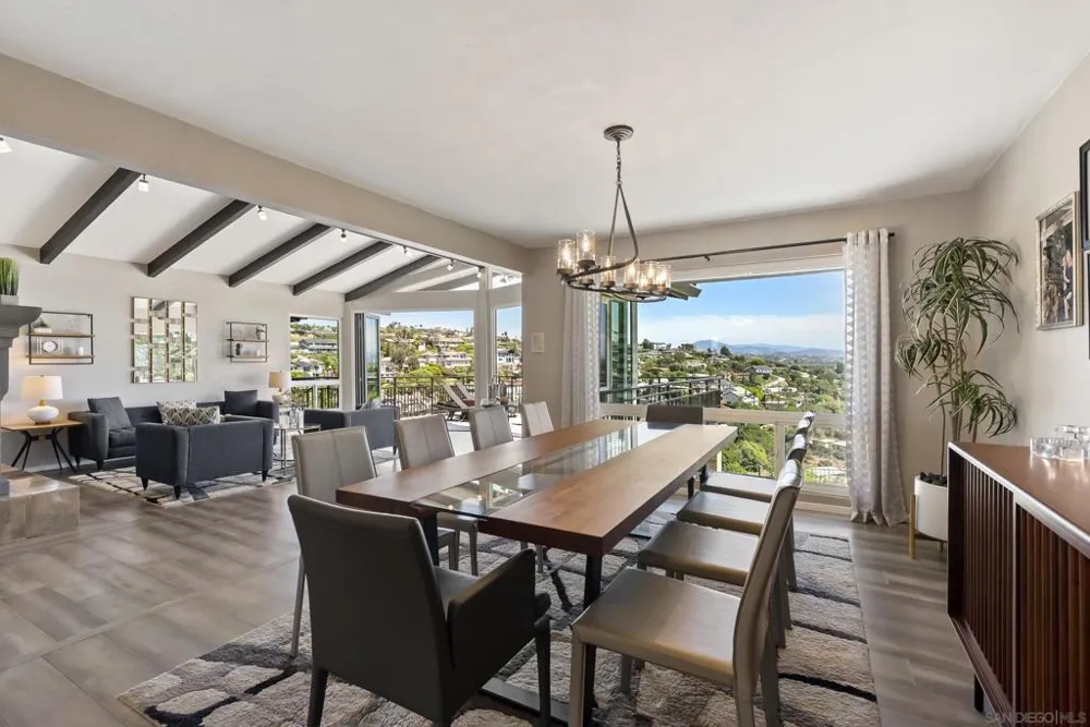 6387 Dwane Ave San Diego, CA 92120