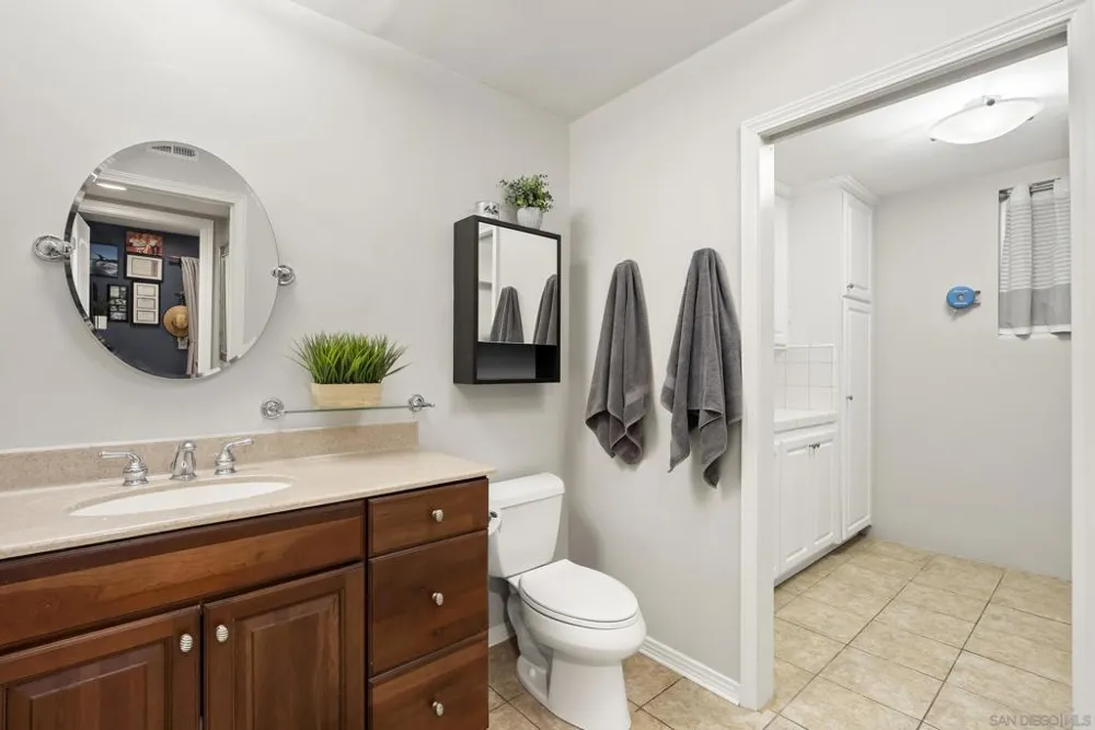 6387 Dwane Ave San Diego, CA 92120