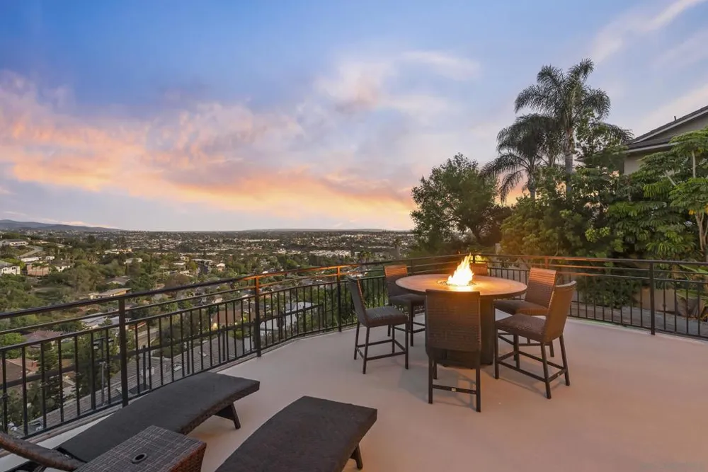 6387 Dwane Ave San Diego, CA 92120