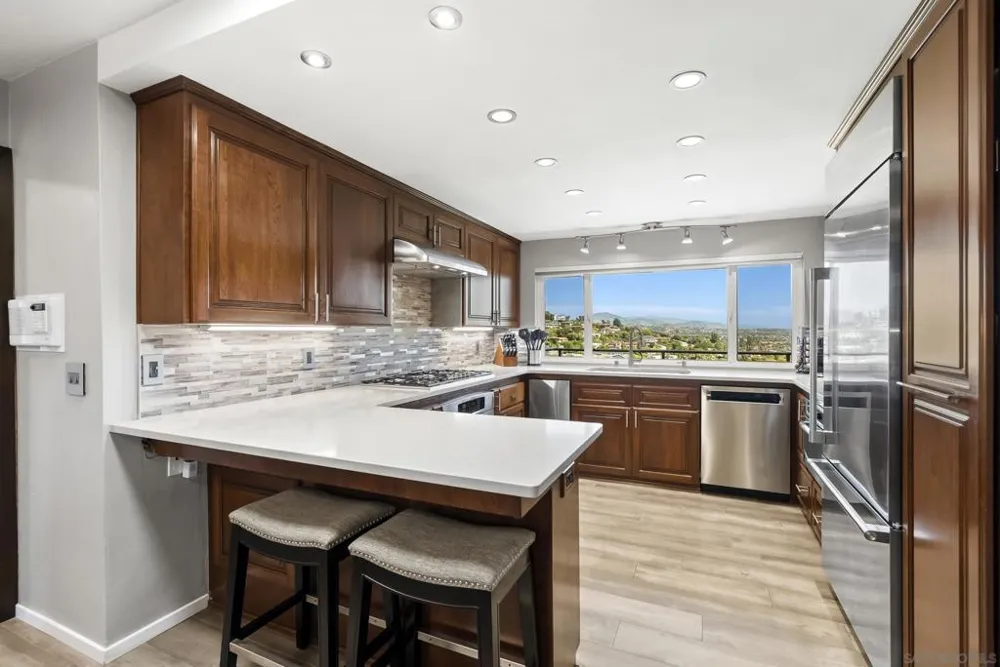 6387 Dwane Ave San Diego, CA 92120