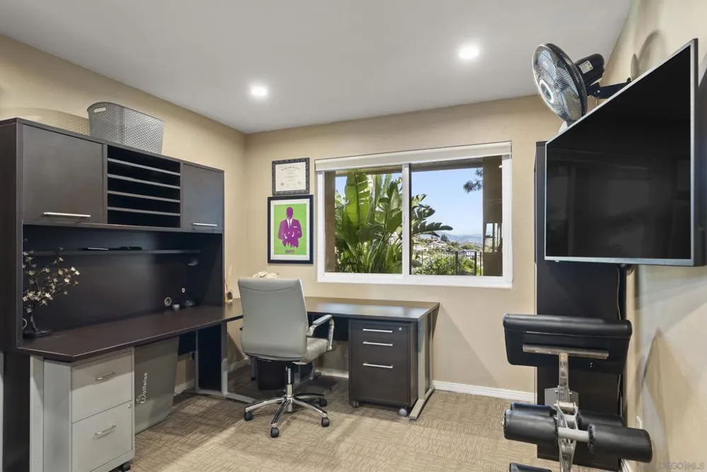 6387 Dwane Ave San Diego, CA 92120