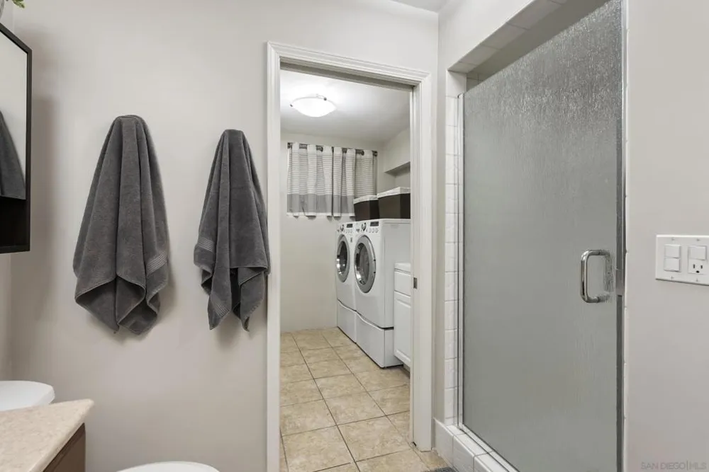 6387 Dwane Ave San Diego, CA 92120