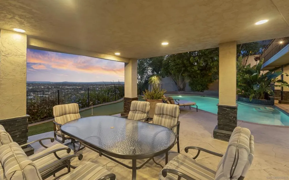 6387 Dwane Ave San Diego, CA 92120