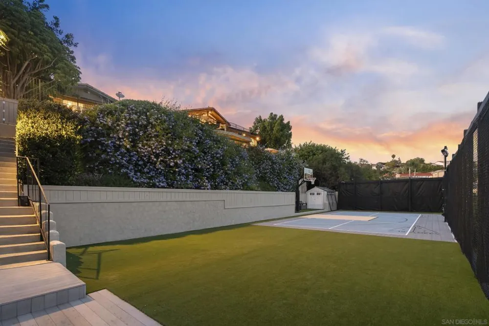 6387 Dwane Ave San Diego, CA 92120