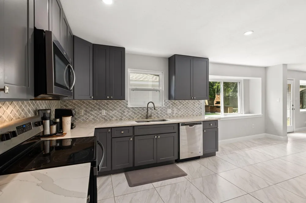 2114 Briargreen Drive Houston, TX 77077