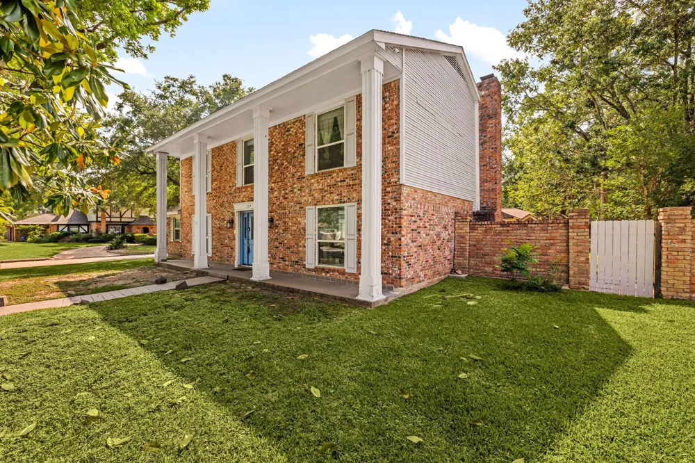 2114 Briargreen Drive Houston, TX 77077