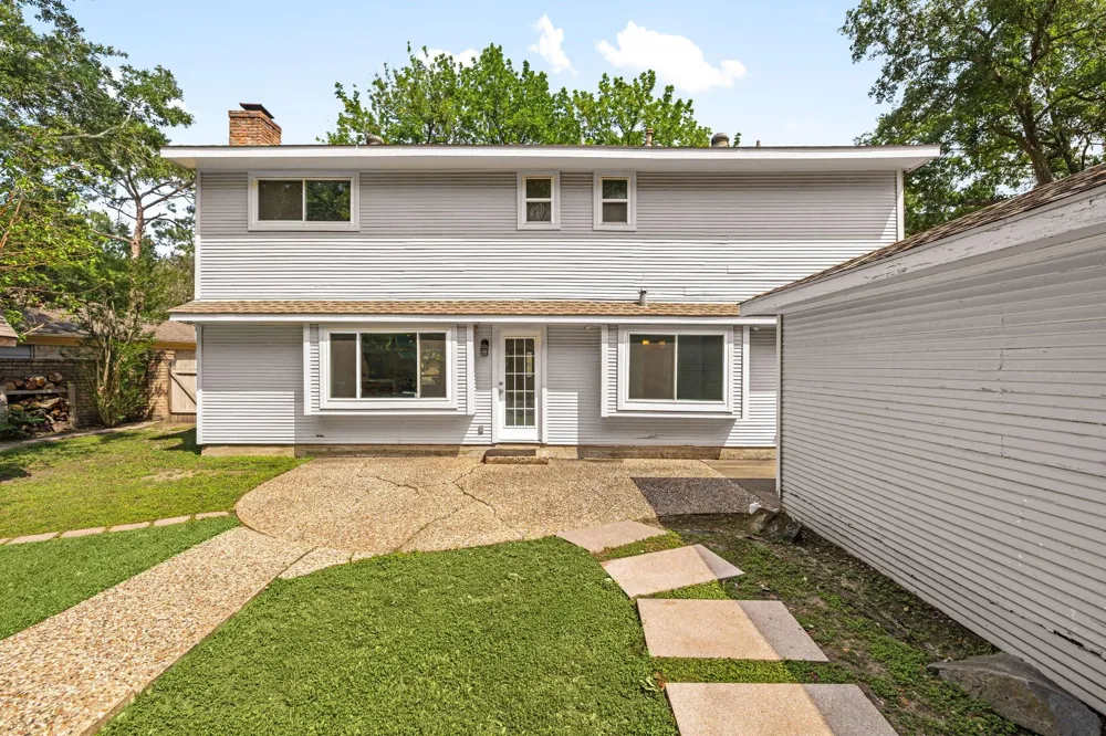 2114 Briargreen Drive Houston, TX 77077