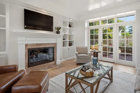 26305 Camino Real