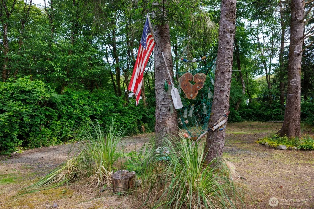 21 Lakeside Drive Copalis Beach, WA 98535
