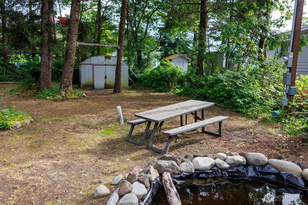 21 Lakeside Drive Copalis Beach, WA 98535