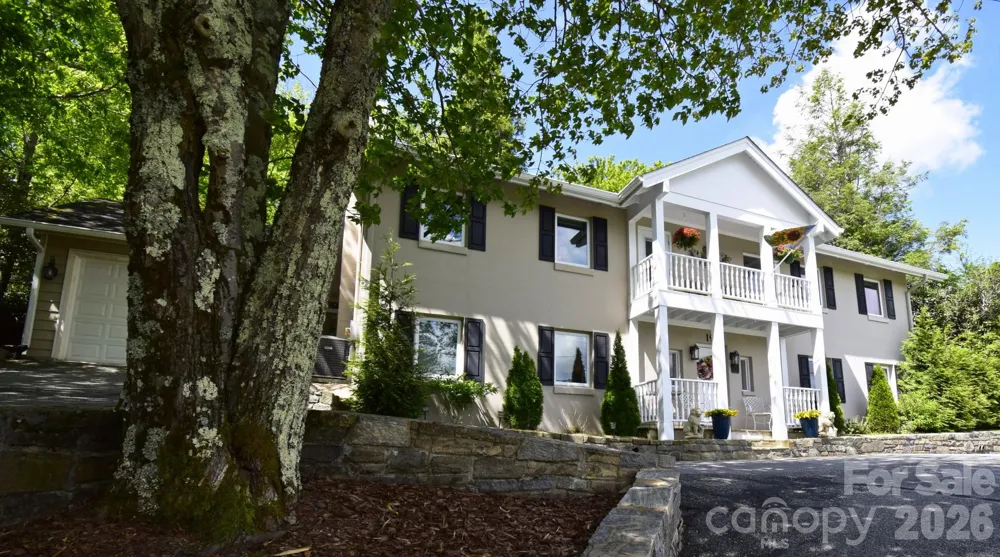 195 Fairway Lane Blowing Rock, NC 28605