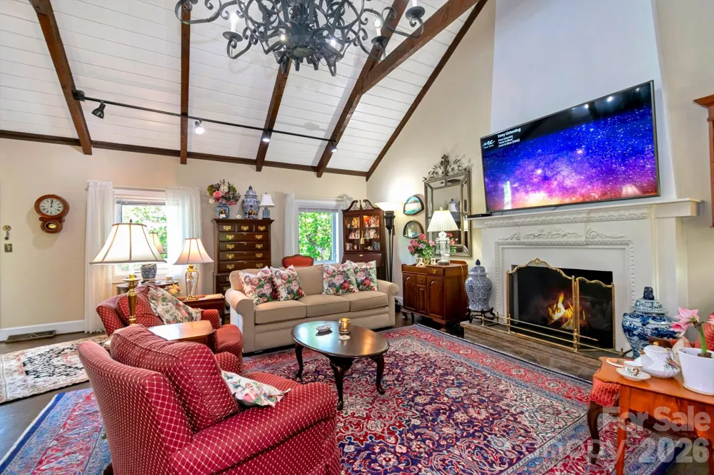 195 Fairway Lane Blowing Rock, NC 28605