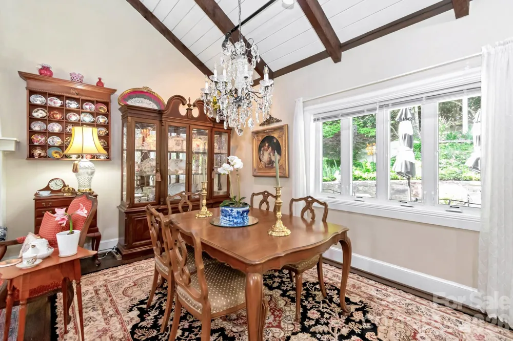 195 Fairway Lane Blowing Rock, NC 28605