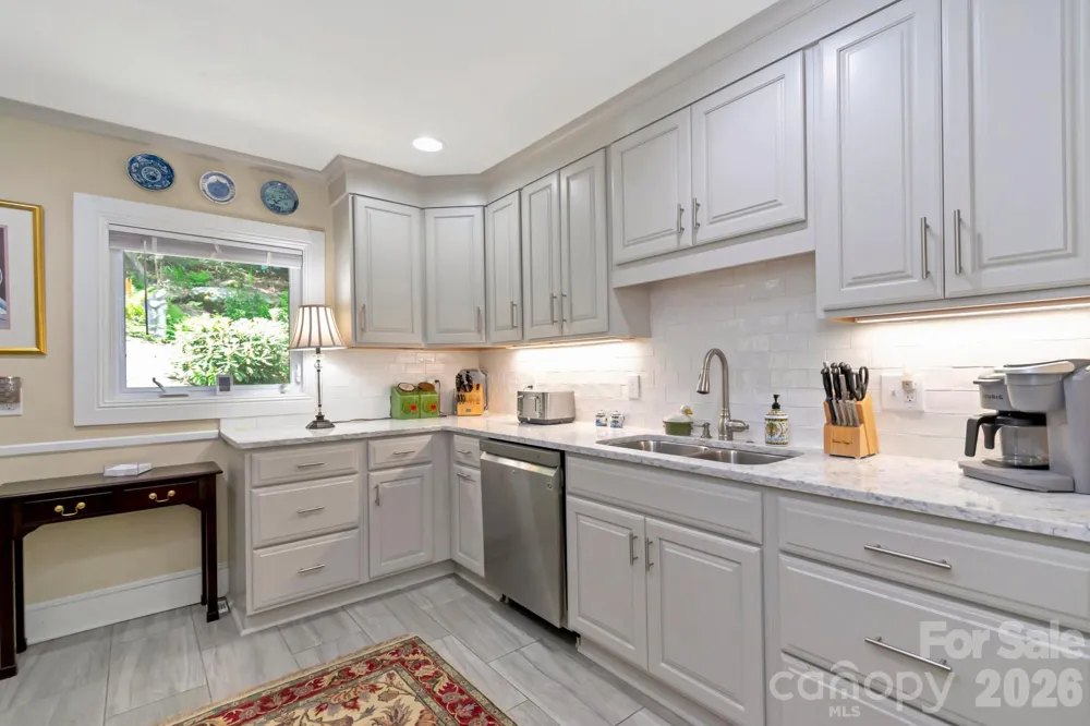 195 Fairway Lane Blowing Rock, NC 28605
