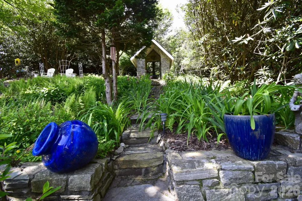 195 Fairway Lane Blowing Rock, NC 28605