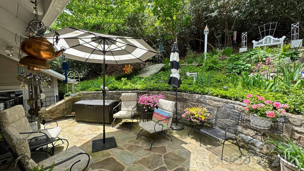 195 Fairway Lane Blowing Rock, NC 28605