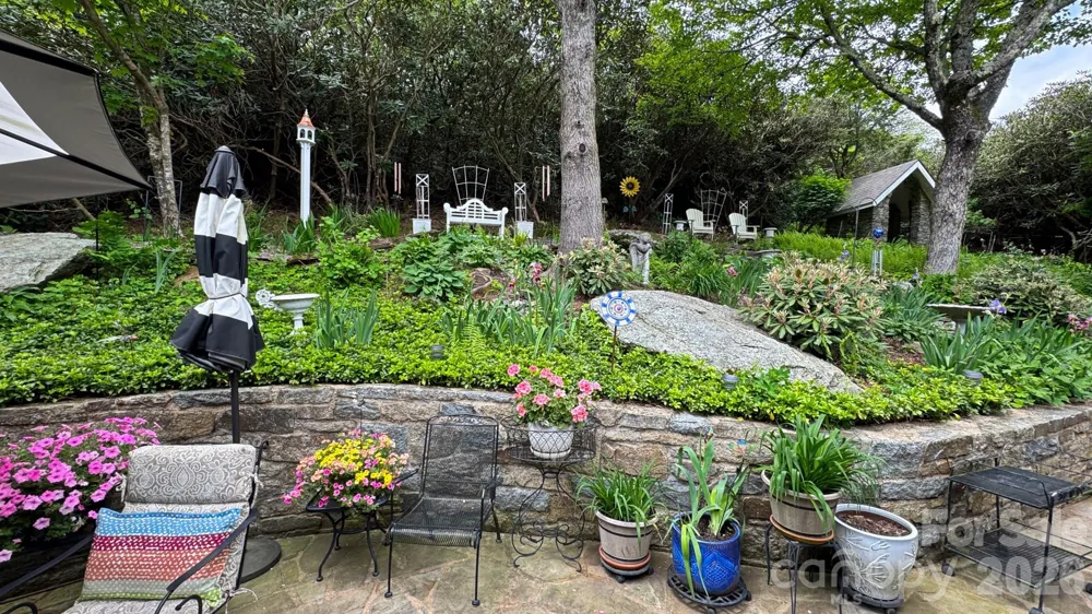 195 Fairway Lane Blowing Rock, NC 28605