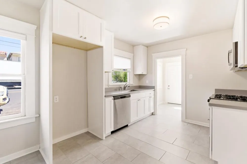 20 Maple Avenue South San Francisco, CA 94080