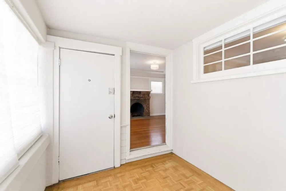 20 Maple Avenue South San Francisco, CA 94080