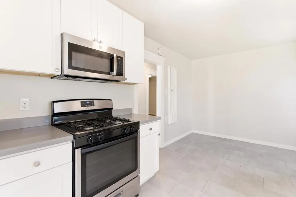 20 Maple Avenue South San Francisco, CA 94080