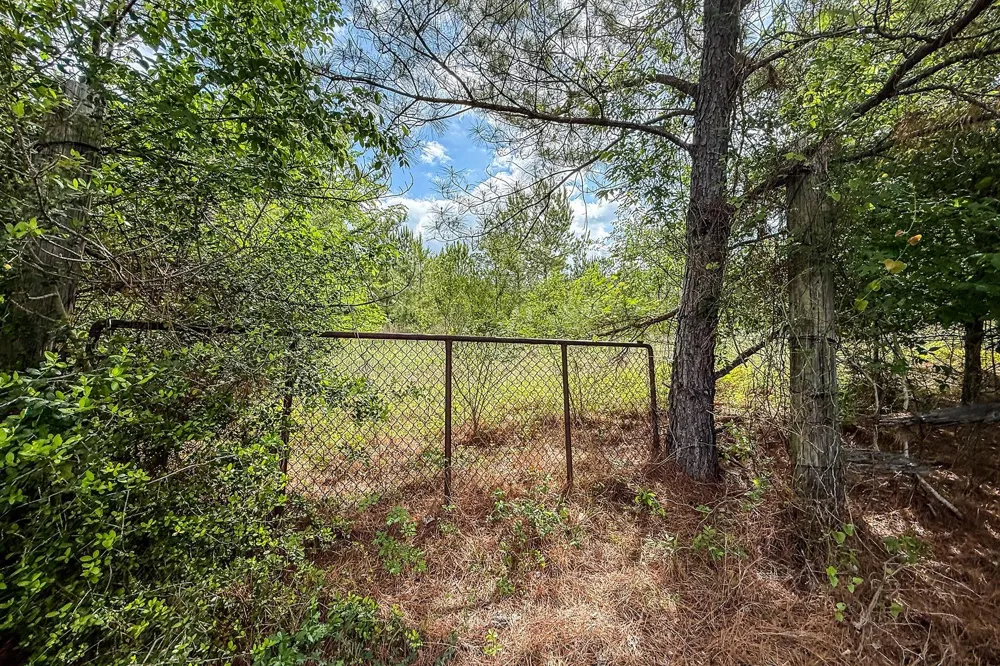 20 State Highway 19 Huntsville, TX 77320
