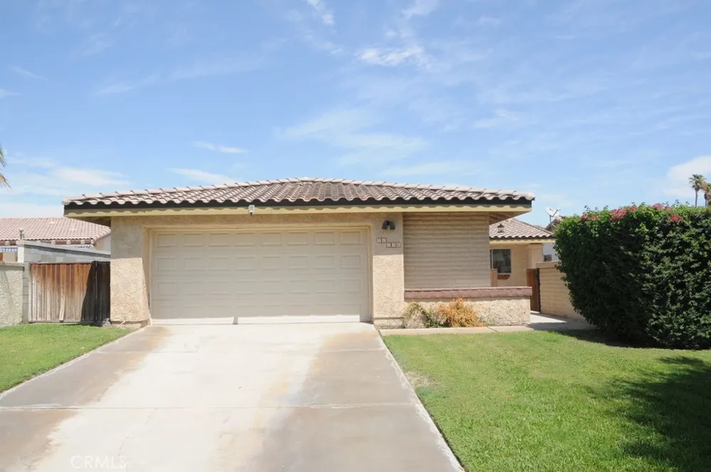 76946 Kentucky Palm Desert, CA 92211
