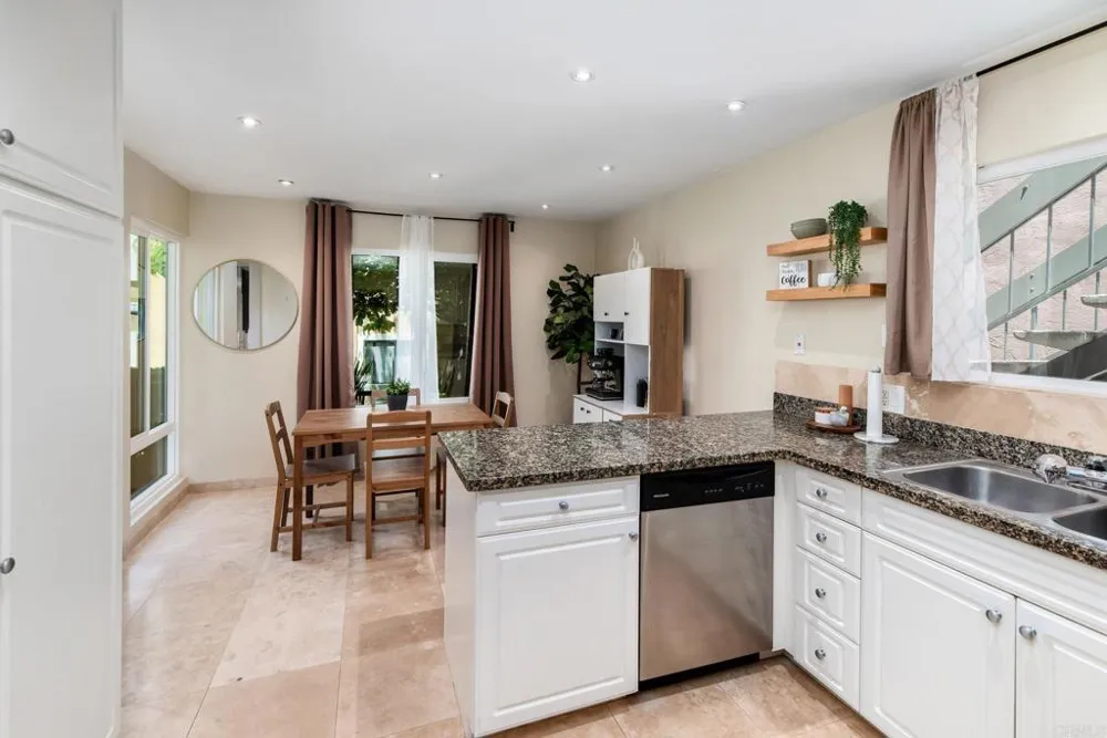 17141 W Bernardo Dr #105 San Diego, CA 92127