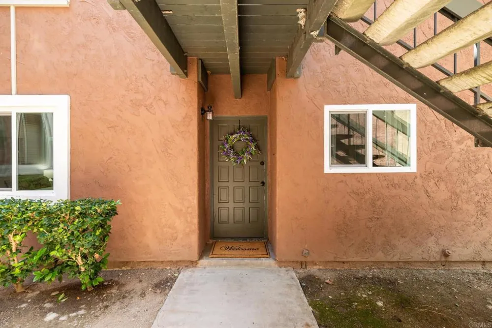 17141 W Bernardo Dr #105 San Diego, CA 92127