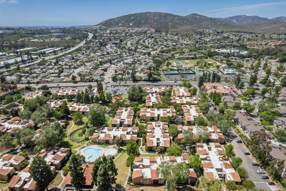 17141 W Bernardo Dr #105 San Diego, CA 92127
