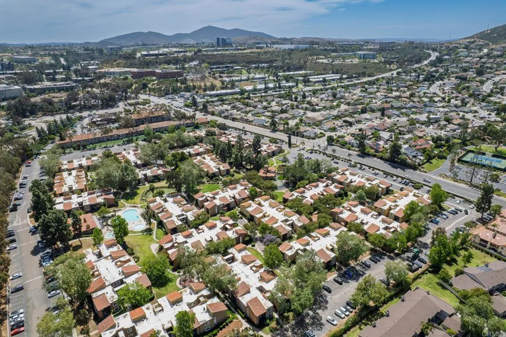 17141 W Bernardo Dr #105 San Diego, CA 92127