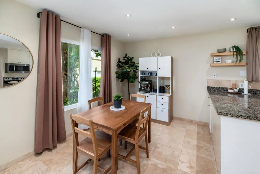 17141 W Bernardo Dr #105 San Diego, CA 92127