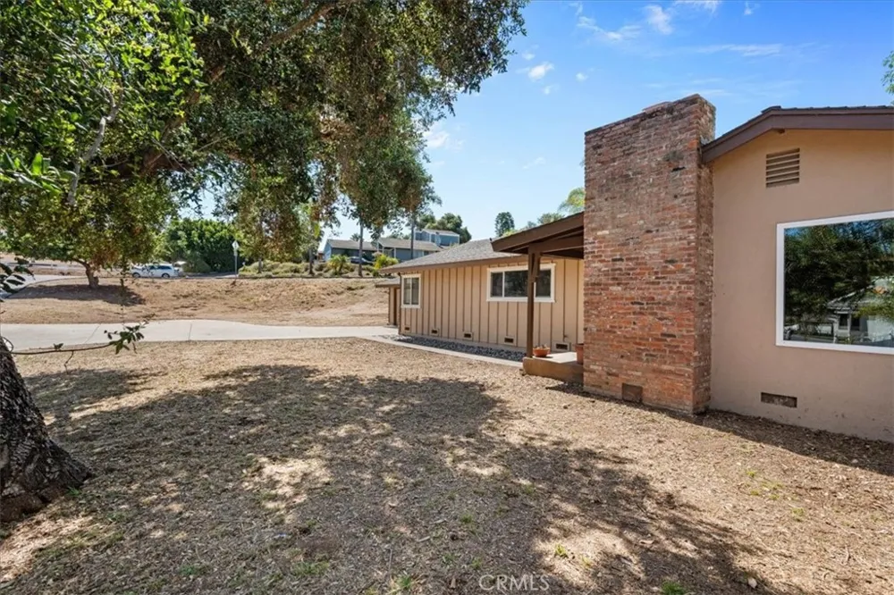 213 Beaumont Vista, CA 92084